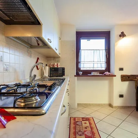 - A Due Passi Da Apartment Aosta